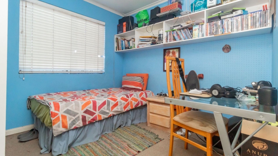 3 Bedroom Property for Sale in Parklands Western Cape